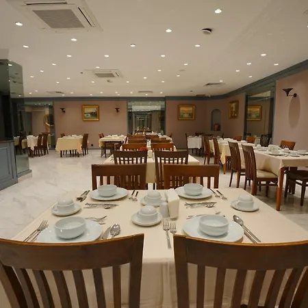 Mineo Taksim 4*