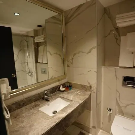 Mineo Taksim Isztambul