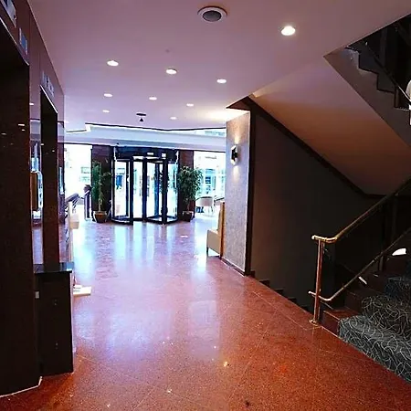 Mineo Taksim Istanbul