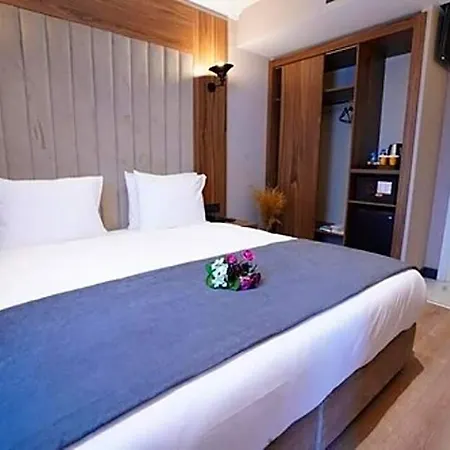 Mineo Taksim Hotel