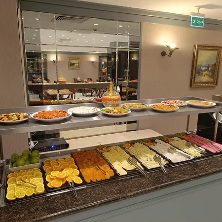 Mineo Taksim Estambul