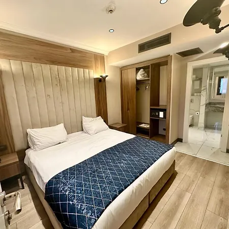 Mineo Taksim 4* Estambul